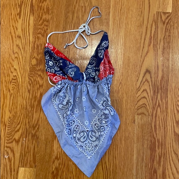 y2k 90s bandana halter top 💙🤍❤️ - Picture 3 of 3